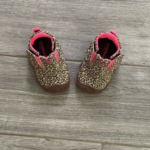 Merrell leopard crib shoes NWOT